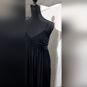 NWT GAP Sleeveless Maxi Dress Size Small In Black